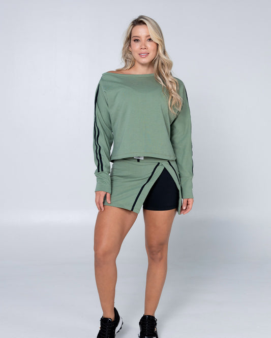 CONJUNTO FALDA SHORT EN BURDA VERDE OLIVA